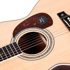Saga A1G All Solid Spruce Sapele Acoustic-Electric Guitar (Natural)