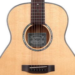 Saga CC1 All Solid Top Small Body Acoustic Guitar (Natural)